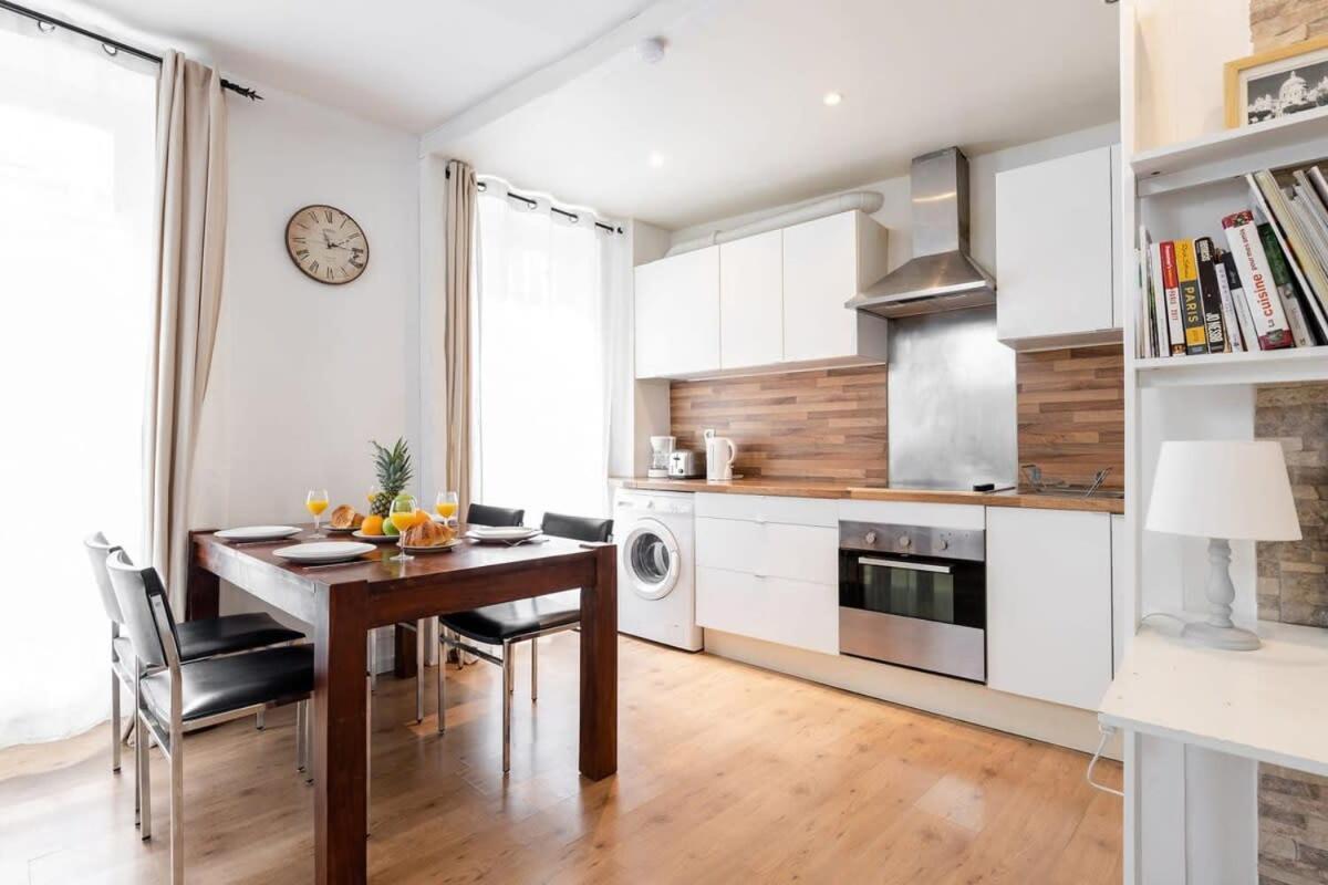 Avenue De Mars 2Br Lejlighed Paris Eksteriør billede